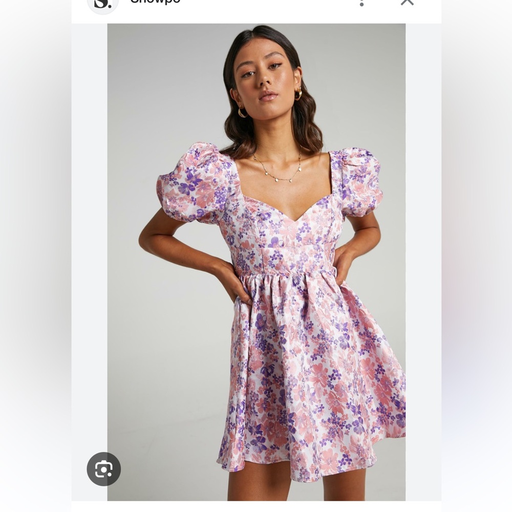 Floral puffer sleeve dress